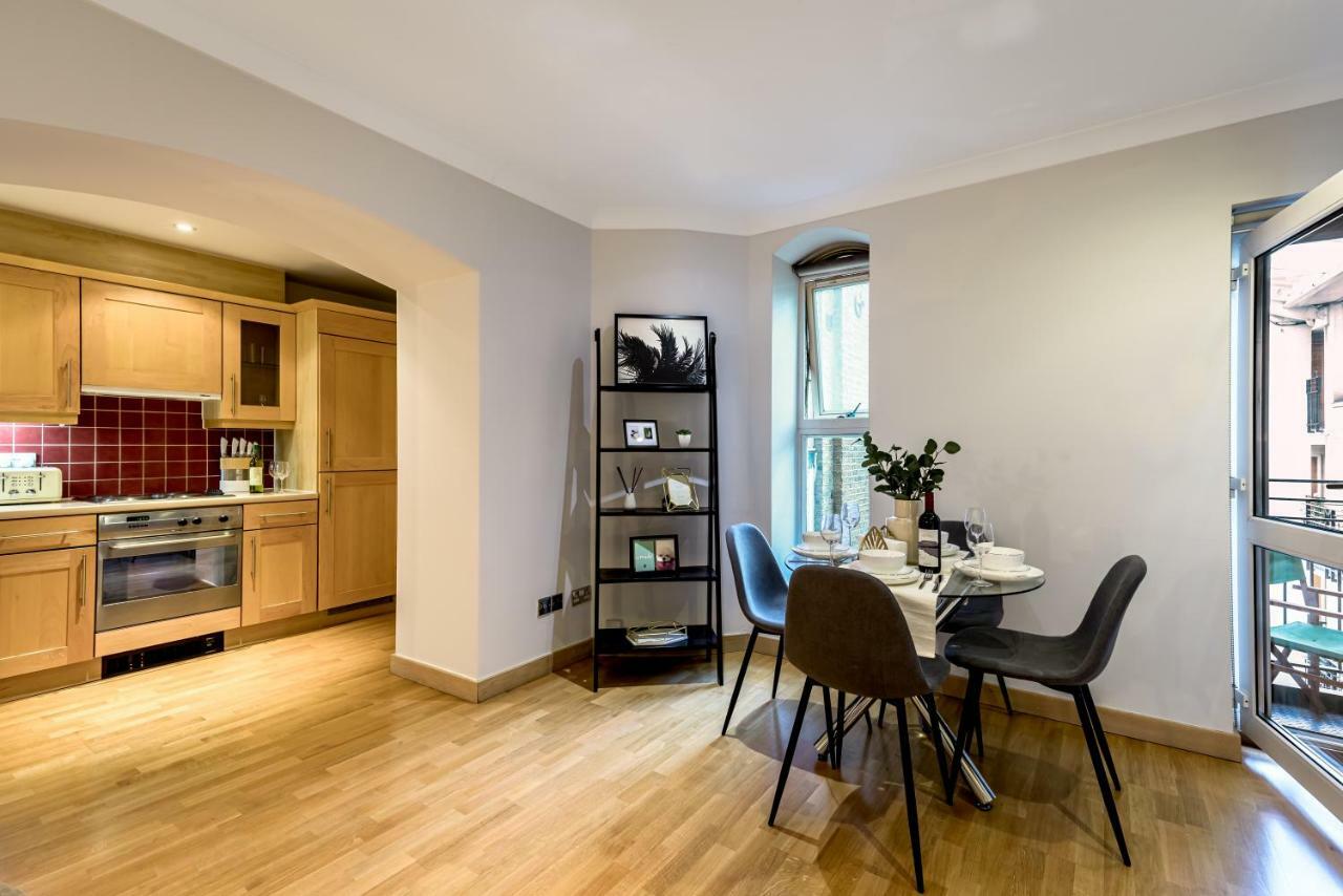 One Bed Serviced Apt Near Millenium Bridge Apartment London Exterior photo